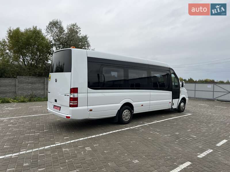 Туристический / Междугородний автобус Mercedes-Benz Sprinter 2012 в Хотине