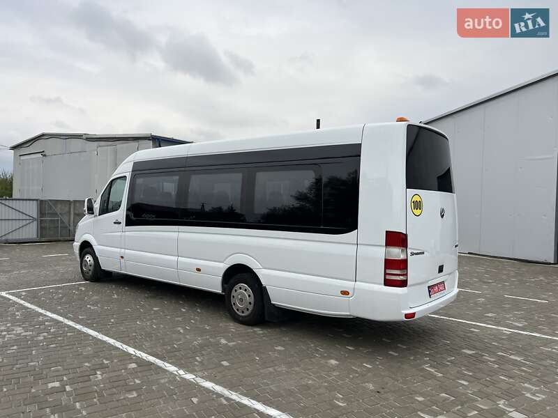Туристический / Междугородний автобус Mercedes-Benz Sprinter 2012 в Хотине