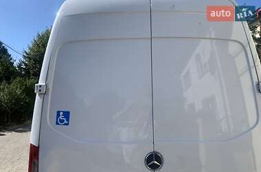 Грузопассажирский фургон Mercedes-Benz Sprinter 2023 в 