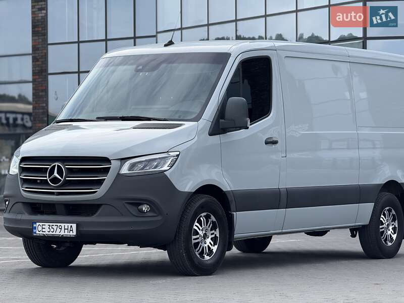 Вантажний фургон Mercedes-Benz Sprinter 2021 в Чернівцях