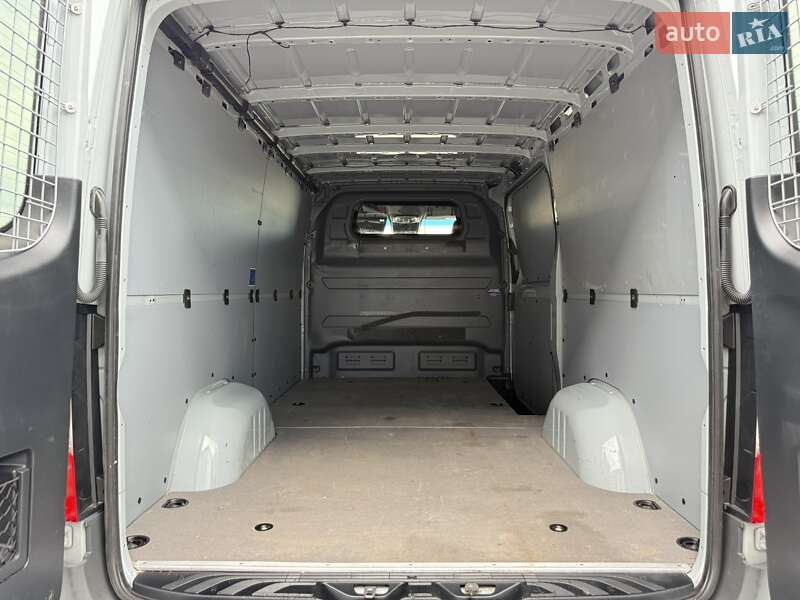 Вантажний фургон Mercedes-Benz Sprinter 2021 в Чернівцях