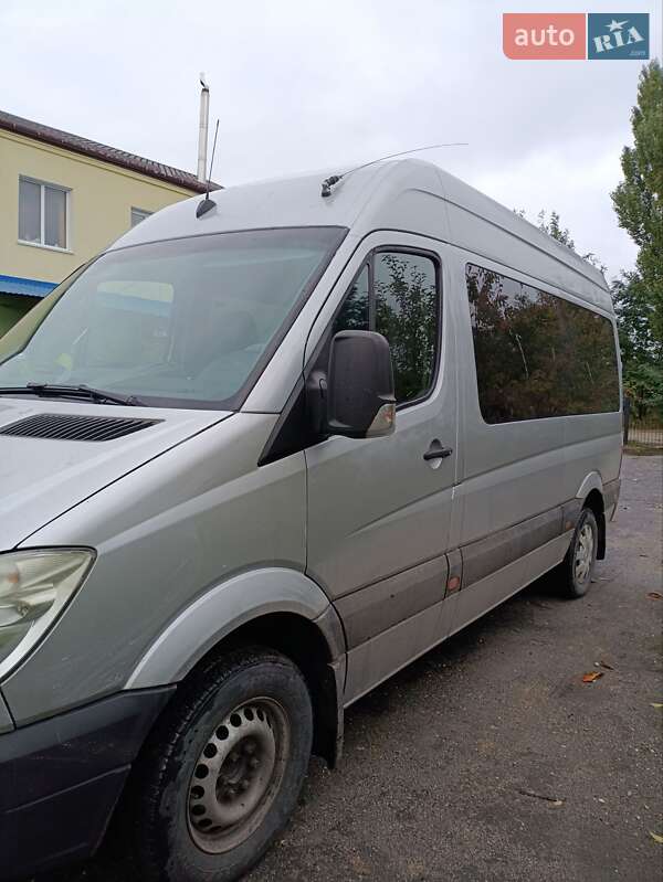 Микроавтобус Mercedes-Benz Sprinter 2011 в Синельниково