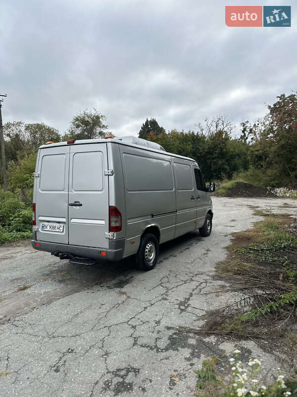 Рефрижератор Mercedes-Benz Sprinter 2003 в Корце