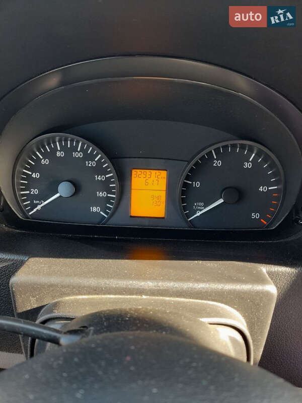 Микроавтобус грузовой (до 3,5т) Mercedes-Benz Sprinter 2014 в Ладыжине