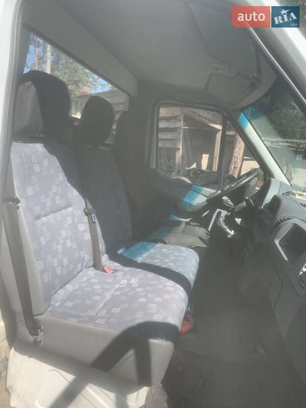 Евакуатор Mercedes-Benz Sprinter 2005 в Бучі