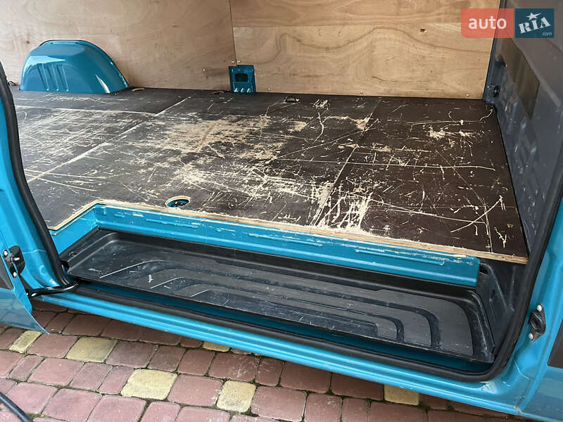 Грузовой фургон Mercedes-Benz Sprinter 2019 в Тернополе фото 41 Грузовой фургон Mercedes-Benz Sprinter 2019 в Тернополе