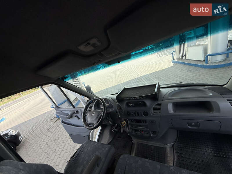 Грузовой фургон Mercedes-Benz Sprinter 2004 в Хмельницком