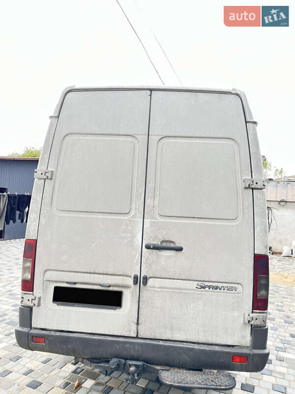 Вантажний фургон Mercedes-Benz Sprinter 2005 в Великодолинському фото 5 Вантажний фургон Mercedes-Benz Sprinter 2005 в Великодолинському