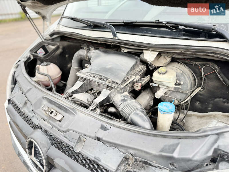 Грузовой фургон Mercedes-Benz Sprinter 2011 в Ровно