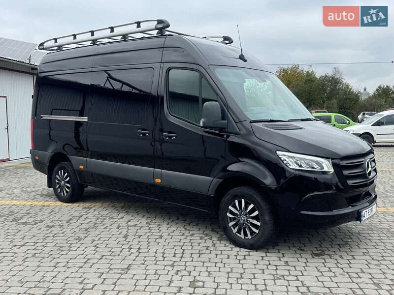 Грузопассажирский фургон Mercedes-Benz Sprinter 2021 в Ивано-Франковске