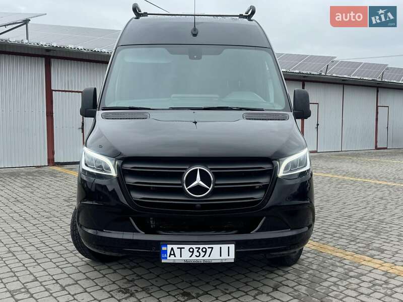 Грузопассажирский фургон Mercedes-Benz Sprinter 2021 в Ивано-Франковске