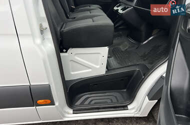 Вантажний фургон Mercedes-Benz Sprinter 2021 в 