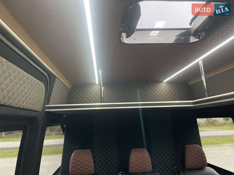 Микроавтобус Mercedes-Benz Sprinter 2020 в Дубно