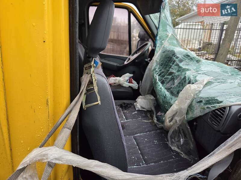 Для перевезення тварин Mercedes-Benz Sprinter 2003 в Бучі фото 6 Для перевезення тварин Mercedes-Benz Sprinter 2003 в Бучі