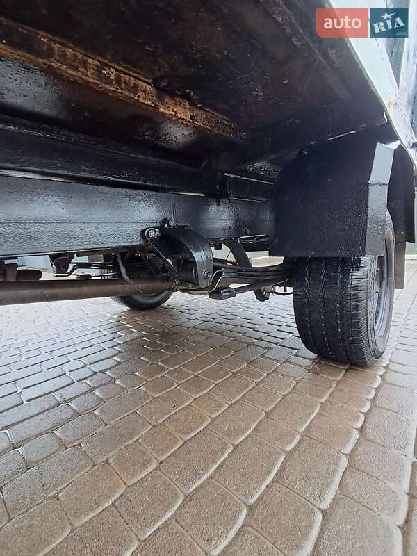 Вантажопасажирський фургон Mercedes-Benz Sprinter 2000 в Львові фото 2 Вантажопасажирський фургон Mercedes-Benz Sprinter 2000 в Львові