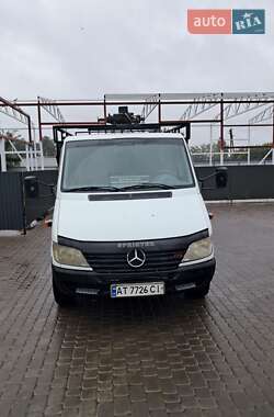 Грузопассажирский фургон Mercedes-Benz Sprinter 2000 в Львове
