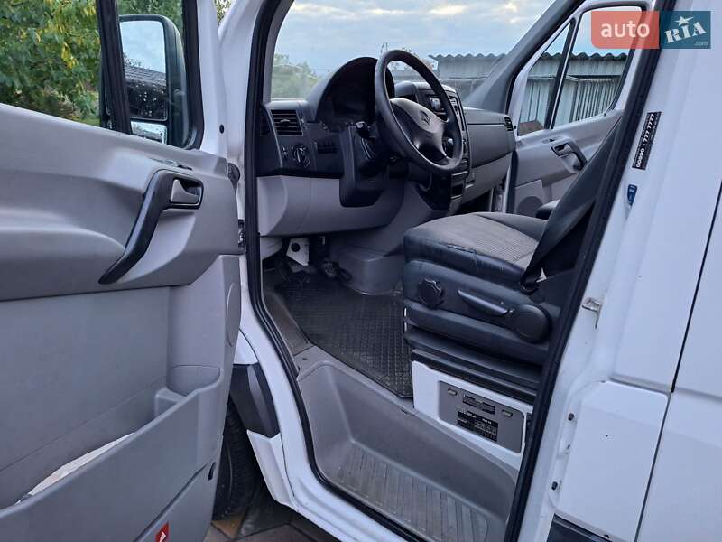 Грузовой фургон Mercedes-Benz Sprinter 2009 в Городище