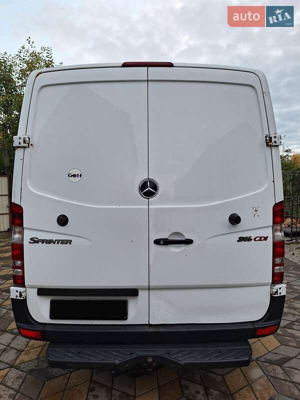 Грузовой фургон Mercedes-Benz Sprinter 2009 в Городище