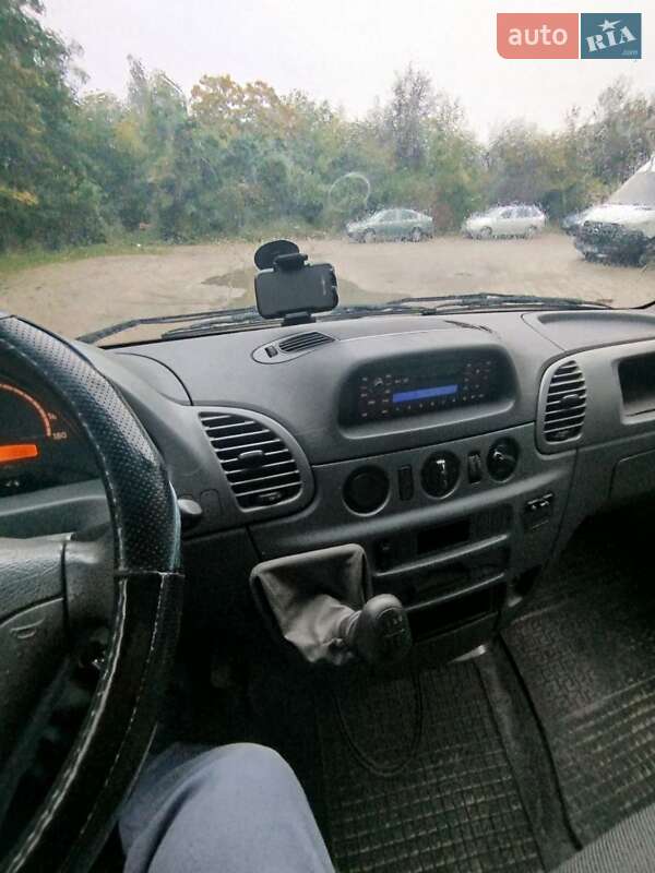 Вантажопасажирський фургон Mercedes-Benz Sprinter 2005 в Тернополі