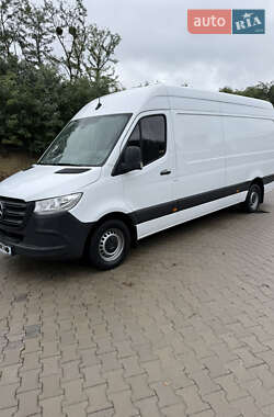 Грузовой фургон Mercedes-Benz Sprinter 2020 в Черновцах