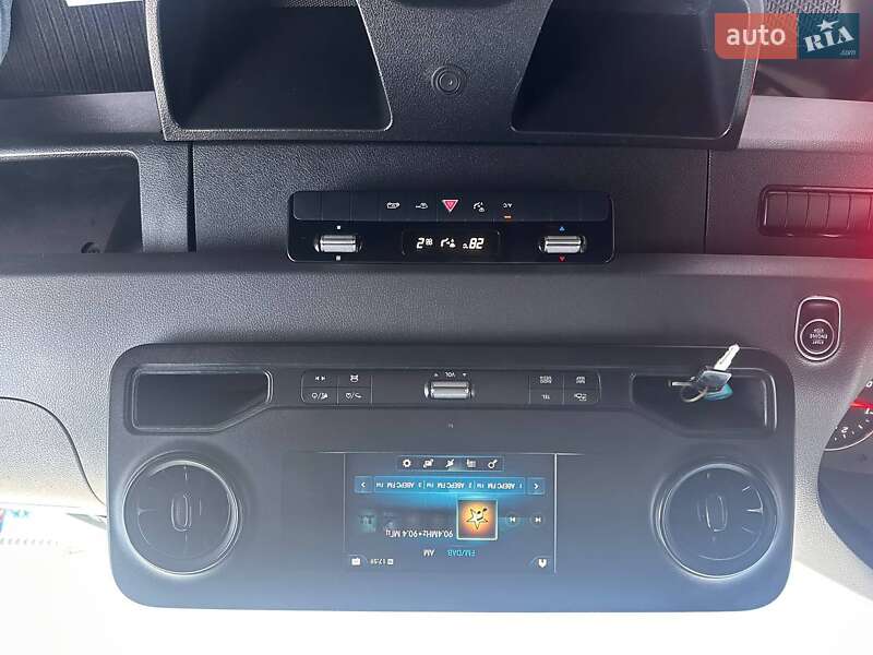 Грузовой фургон Mercedes-Benz Sprinter 2021 в Ровно