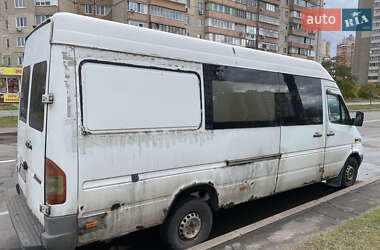Грузовой фургон Mercedes-Benz Sprinter 2004 в 