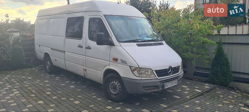 Mercedes-Benz Sprinter 2005