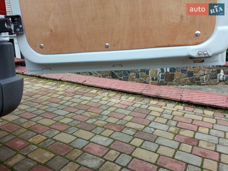 Вантажний фургон Mercedes-Benz Sprinter 2006 в Луцьку