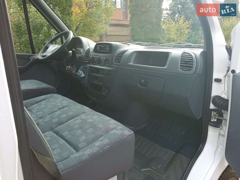 Грузовой фургон Mercedes-Benz Sprinter 2006 в Луцке