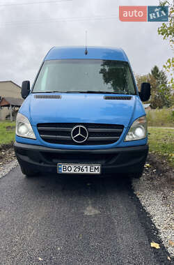 Микроавтобус грузовой (до 3,5т) Mercedes-Benz Sprinter 2011 в 