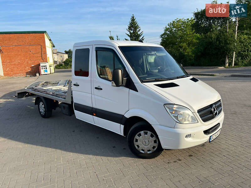 Эвакуатор Mercedes-Benz Sprinter 2012 в Самборе