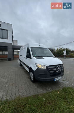 Грузовой фургон Mercedes-Benz Sprinter 2020 в 