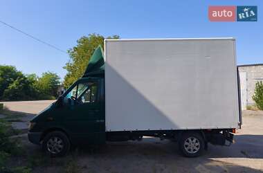 Грузовой фургон Mercedes-Benz Sprinter 2005 в  фото 2 Грузовой фургон Mercedes-Benz Sprinter 2005 в