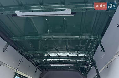 Вантажний фургон Mercedes-Benz Sprinter 2022 в 