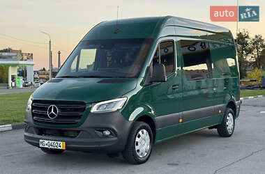 Вантажний фургон Mercedes-Benz Sprinter 2022 в 