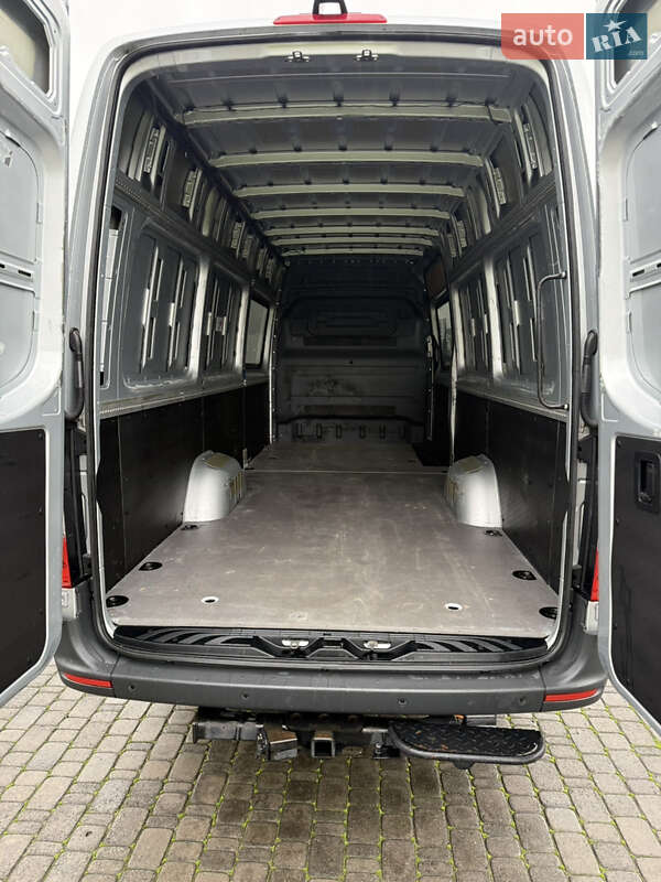 Грузовой фургон Mercedes-Benz Sprinter 2019 в Черновцах