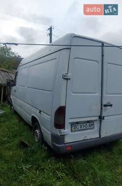 Грузовой фургон Mercedes-Benz Sprinter 1998 в 