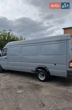 Вантажний фургон Mercedes-Benz Sprinter 2005 в 