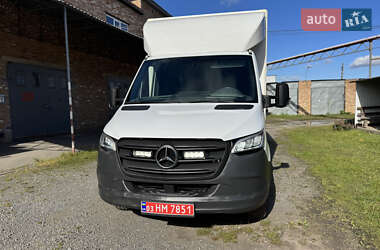 Грузовой фургон Mercedes-Benz Sprinter 2020 в 