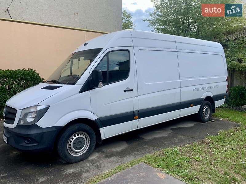 Микроавтобус грузовой (до 3,5т) Mercedes-Benz Sprinter 2015 в Мукачево