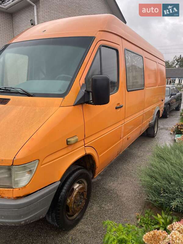 Вантажний фургон Mercedes-Benz Sprinter 1997 в Вінниці