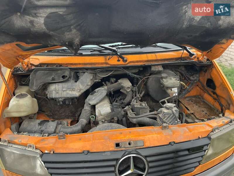Вантажний фургон Mercedes-Benz Sprinter 1997 в Вінниці