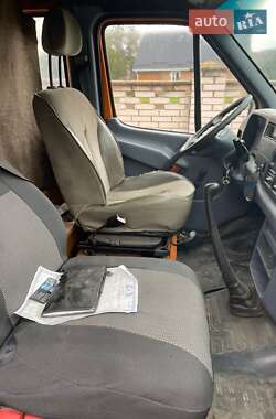 Вантажний фургон Mercedes-Benz Sprinter 1997 в  фото 14 Вантажний фургон Mercedes-Benz Sprinter 1997 в