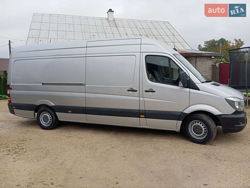 Грузовой фургон Mercedes-Benz Sprinter 2016 в Кременце