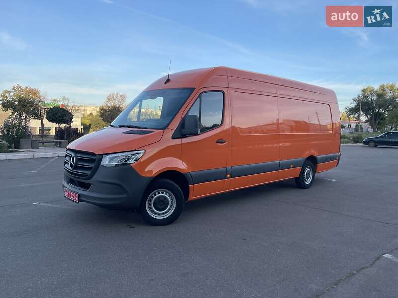 Mercedes-Benz Sprinter 2021
