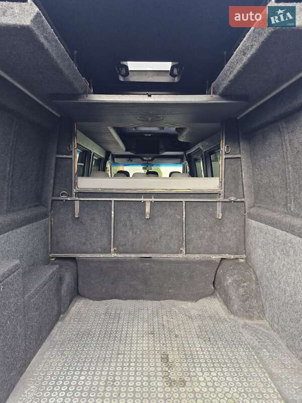 Микроавтобус Mercedes-Benz Sprinter 2005 в Бродах