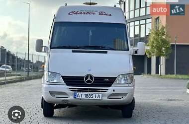 Міський автобус Mercedes-Benz Sprinter 2000 в Миколаєві