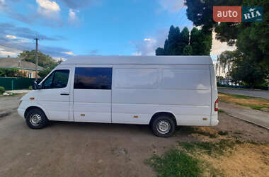 Грузопассажирский фургон Mercedes-Benz Sprinter 2005 в 
