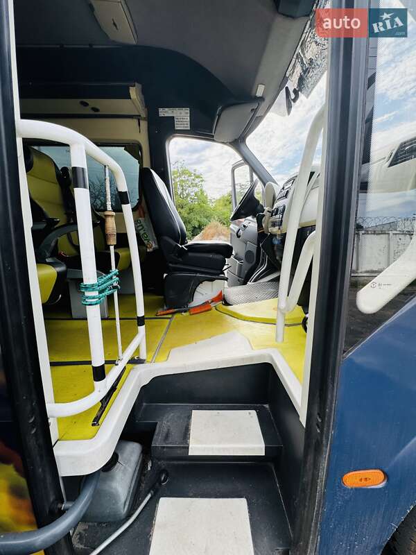 Туристический / Междугородний автобус Mercedes-Benz Sprinter 2011 в Днепре
