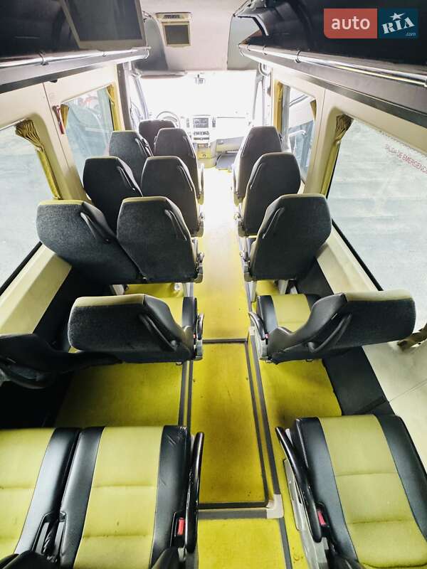 Туристический / Междугородний автобус Mercedes-Benz Sprinter 2011 в Днепре